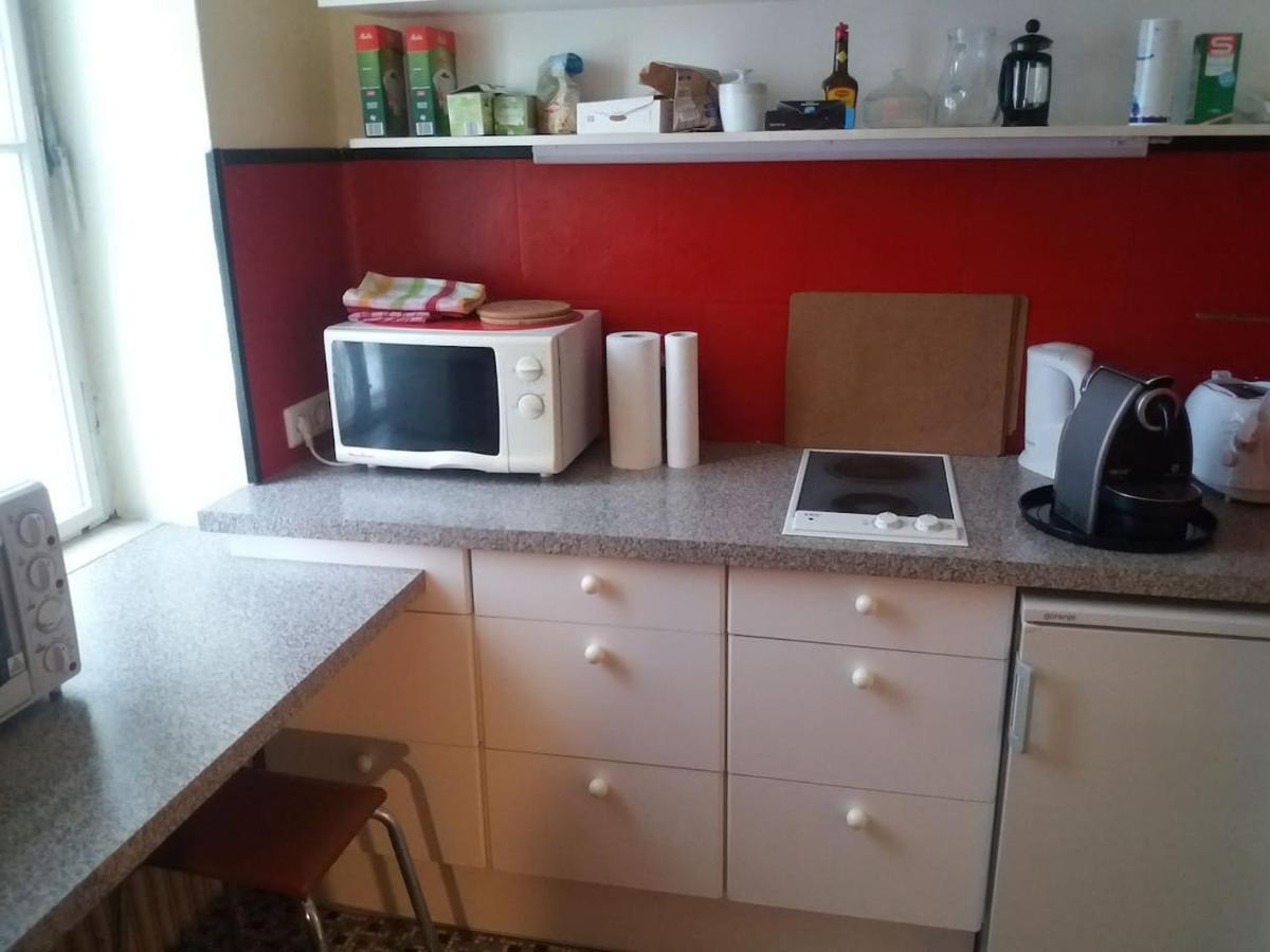 Geraeumige Zentrumsnahe Altbauwohnung Vídeň Exteriér fotografie